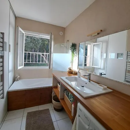 2 Pieces, Grande Terrasse, Apartament Carqueiranne